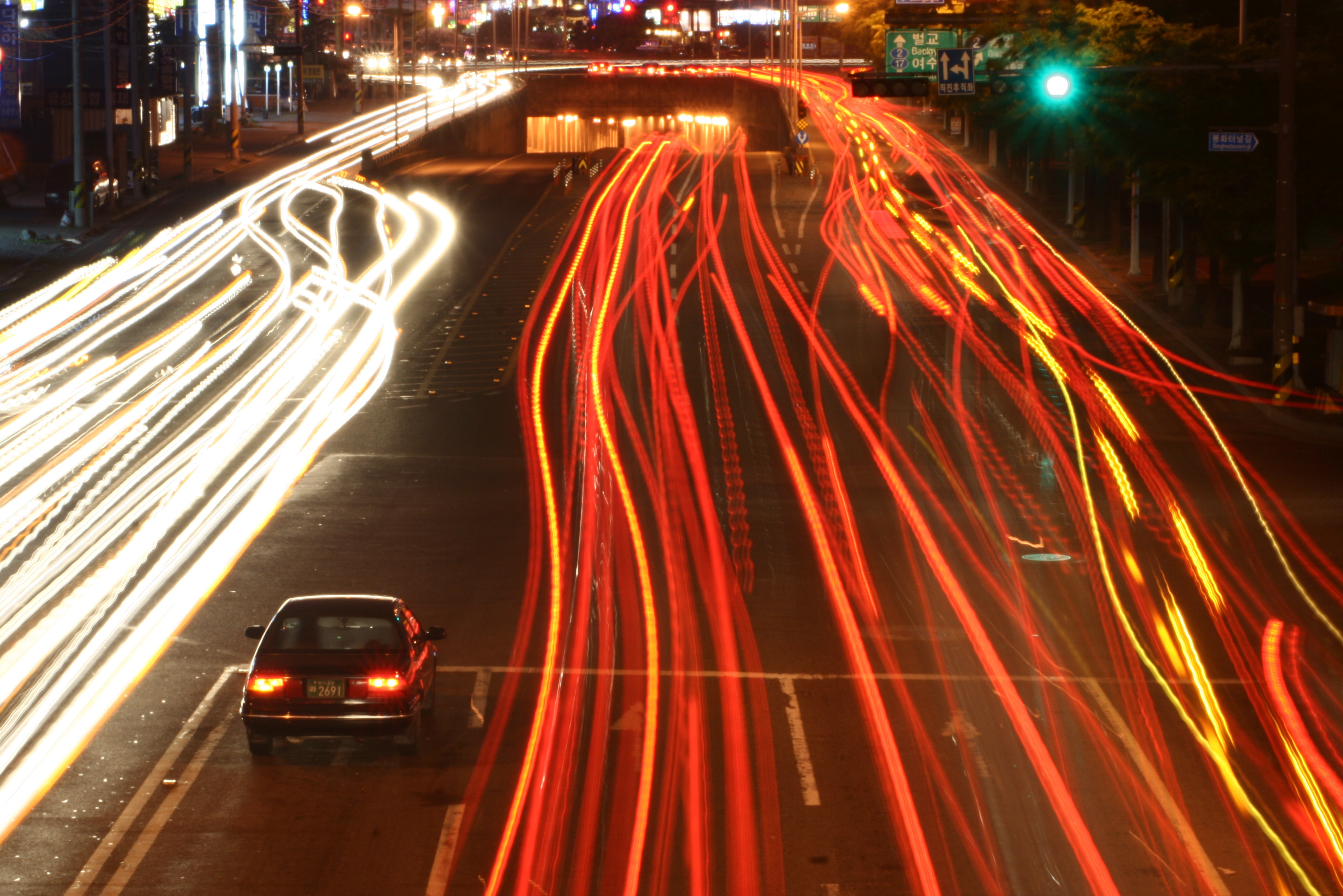 Photographing car light trails